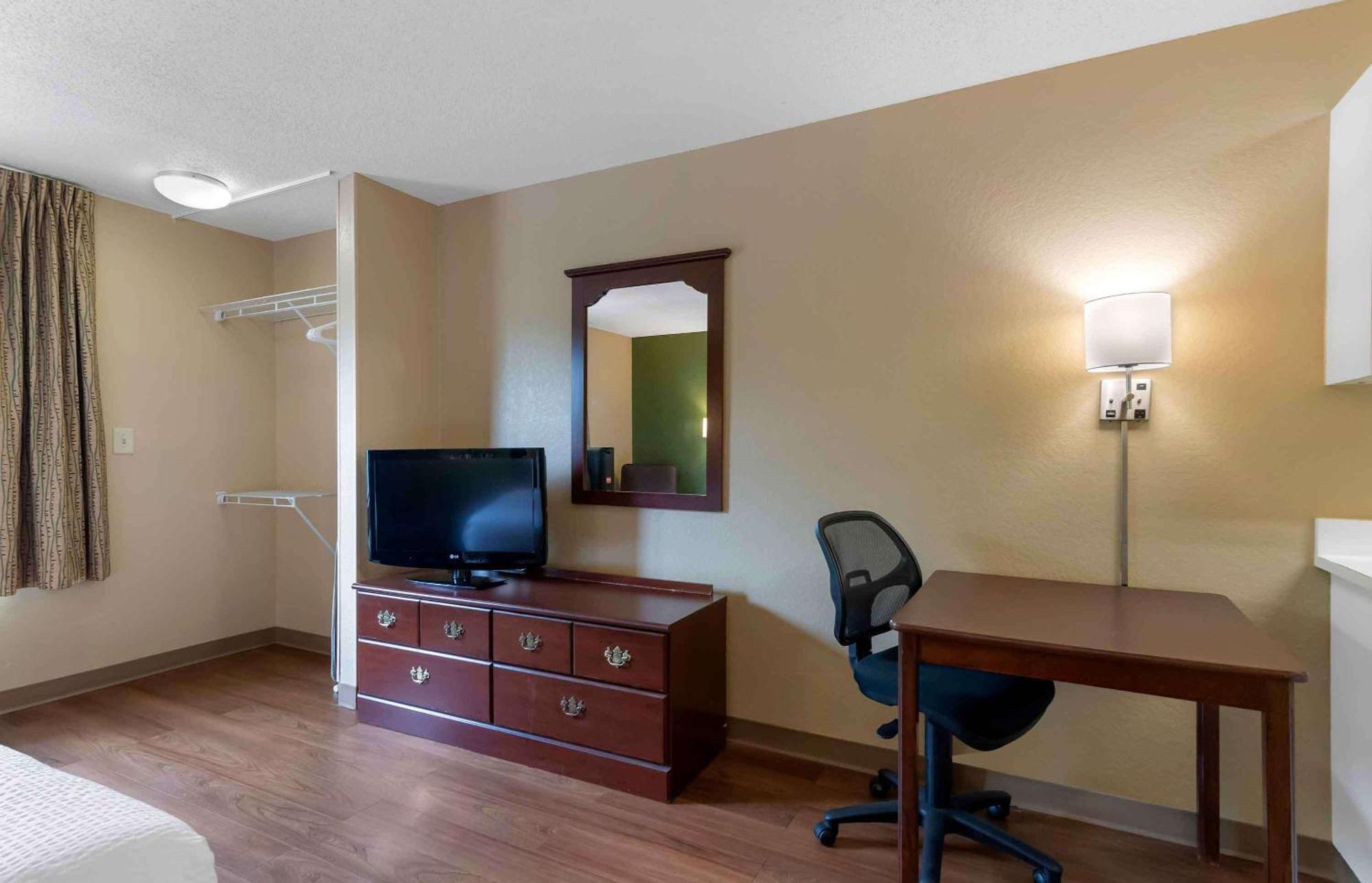 Extended Stay America Suites - Atlanta - Perimeter - Crestline Ngoại thất bức ảnh