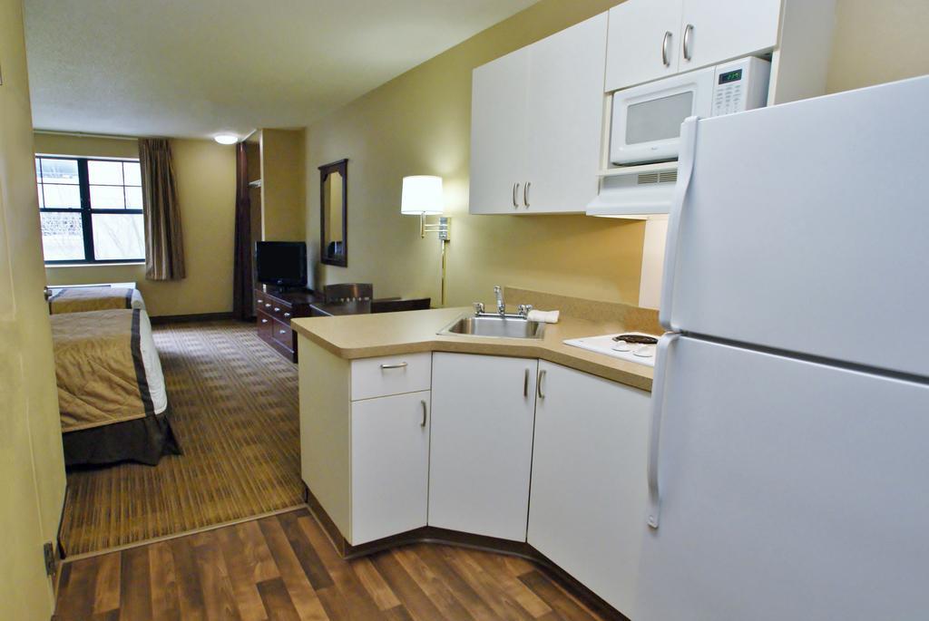 Extended Stay America Suites - Atlanta - Perimeter - Crestline Ngoại thất bức ảnh